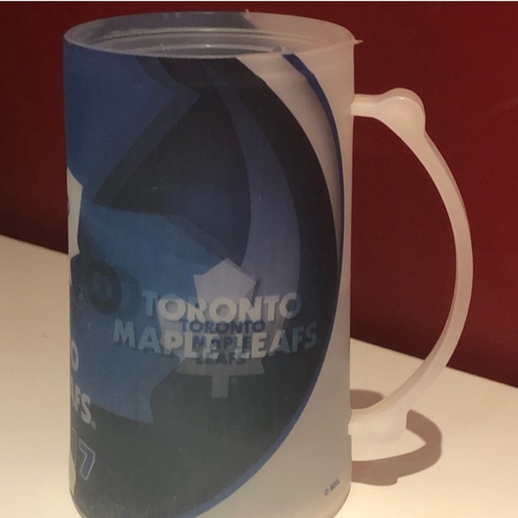 Toronto Maple Leafs Glassware Set - Picture 5 of 8
